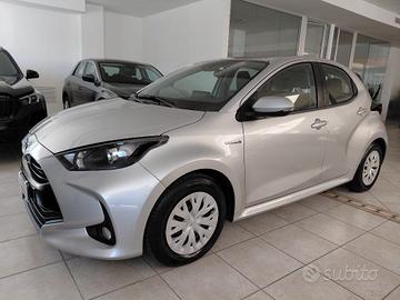 TOYOTA Yaris 1.5 Hybrid 5 porte Business Unico P