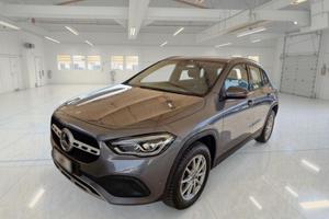 MERCEDES-BENZ GLA 200 D AUTOMATIC BUSINESS EXTRA C