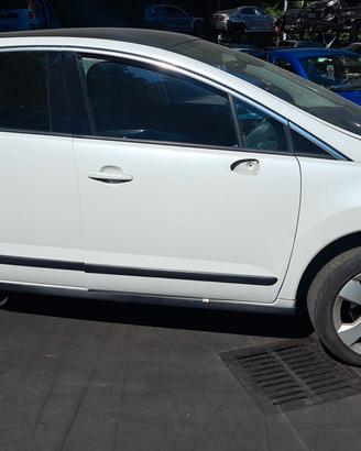PEUGEOT 3008 2011 SOLO PER RICAMBI