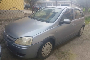 Opel cora può essere guidata da neo patentati