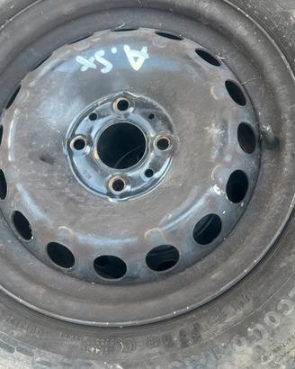 4ruoye con cerchi Fiat panda