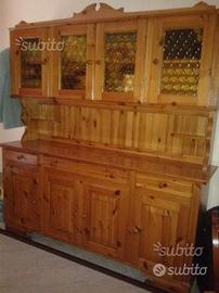 CREDENZA DI PINO RUSSO