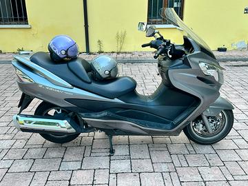 Suzuki Burgman 400