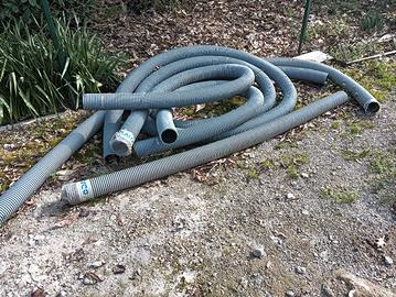 tubo corrugato griggio PVC da 10 cm 