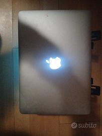 MacBook Air 13" Early 2014