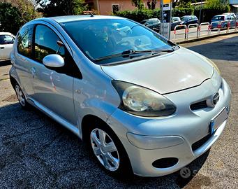 Toyota Aygo 1.0 12V VVT-i 5 porte