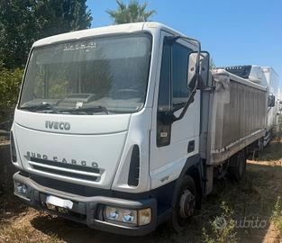 Iveco eurocargo ml75e17 vendita ambulante TELO
