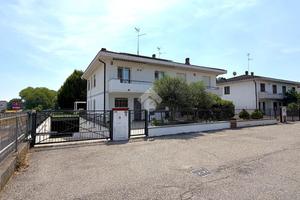 PORZIONE DI BIFAMILIARE A CREMONA