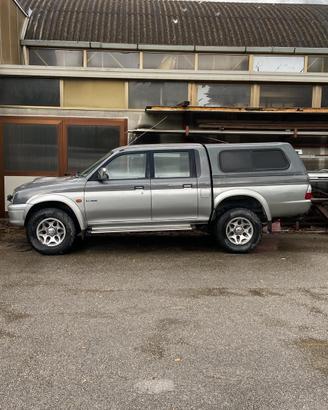 Mitsubishi L200