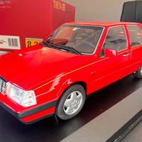 Laudoracing Lancia Thema 8.32 Ferrari 1/18 risso
