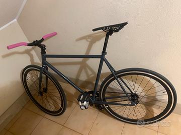 Bici a scatto fisso 28’