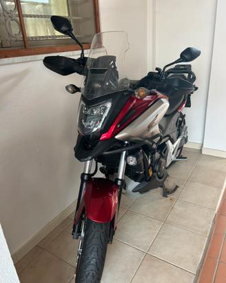 Honda NC750X Travel Edition