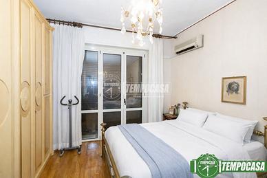 3 LOCALI CON DUE BOX