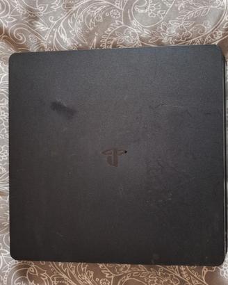 PlayStation 4 con 2 controller e cavo hdmi