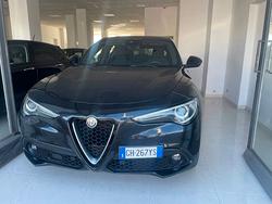 Alfa Romeo Stelvio 2.2 Turbodiesel 160 CV AT8 RWD 