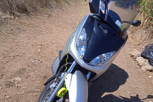 Yamaha x max come nuovo, in eccellenti condizioni