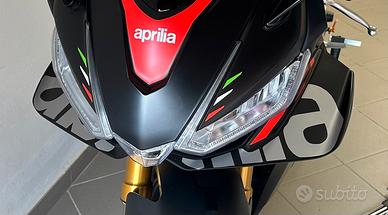 Adesivo ala Aprilia Rsv4 2021/2024