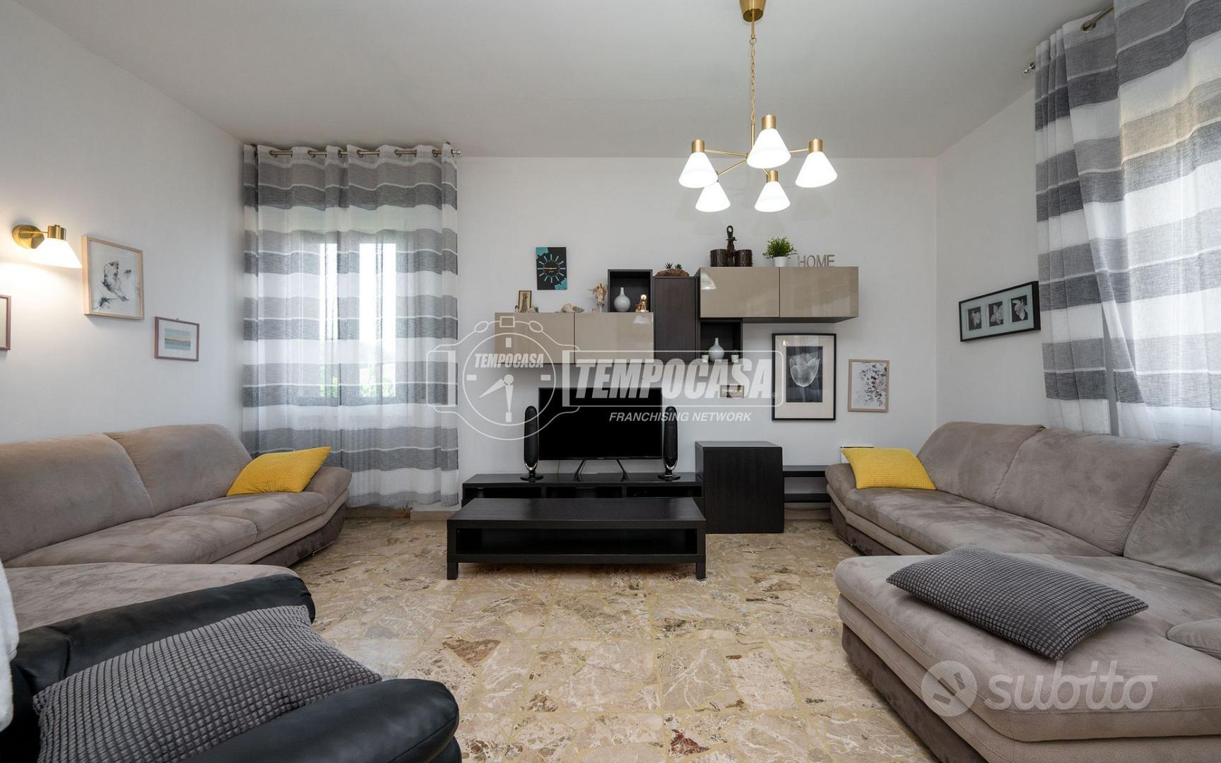 Appartamento – Reggio Emilia, Santo Stefano esterna - Vista 2
