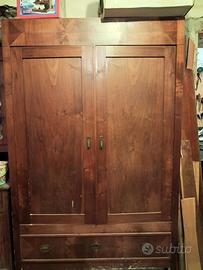 Imponente Armadio in legno a 2 ante anni '40