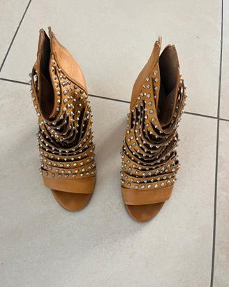 Stivaletto donna color beige