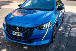 Peugeot 208 GT-Line, 136 CV