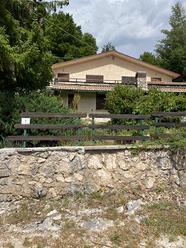 Casa bifamiliare Marsia