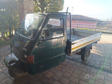 Ape piaggio funzionante+ape x pezzi di ricambio