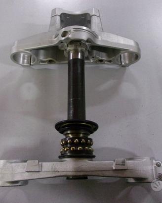 Piastre Sterzo SUZUKI GSR 600 nuove