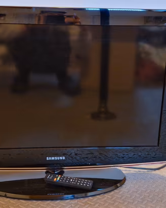 TV Samsung 32" LCD + Telecomando