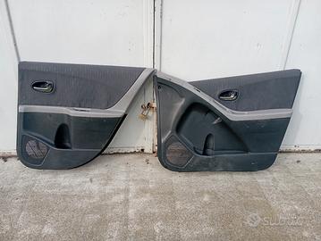 pannelli interni porte Yaris 2009