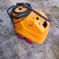 idropulitrice ad acqua calda 