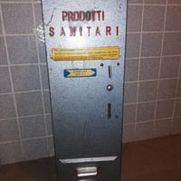 Distributore erogatore condom prodotti sanitari