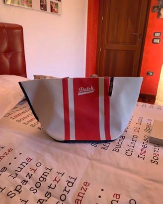 Borsa datch