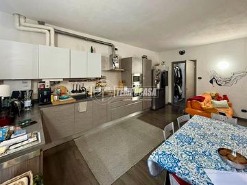 TERRACIELO INDIPENDENTE A CORREZZANA