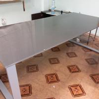 scrivania in vetro