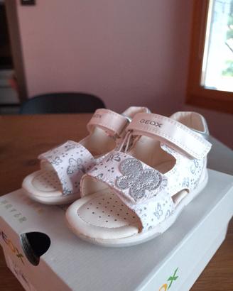 Sandali Geox "Tapuz" bambina, taglia 24

