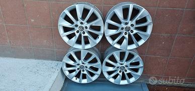 4 cerchi 18 originali Volkswagen Golf 5 6 7 8 Cadd