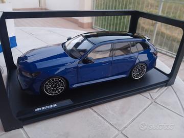 Modellino BMW M5 1:18