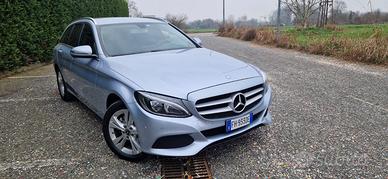 Mercedes-Benz C220 SW d Executive 4matic auto 9m