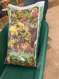 Terriccio universale bio