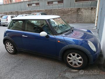 Mini Cooper 2003 Blu – Vera Icona MINI