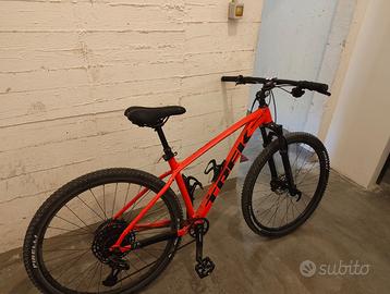 BICICLETTA TREK X CALIBER 8 TAGLIA L TELESCOPICO