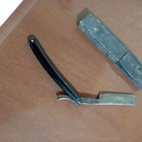 Rasoio antico da barba