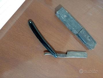 Rasoio antico da barba