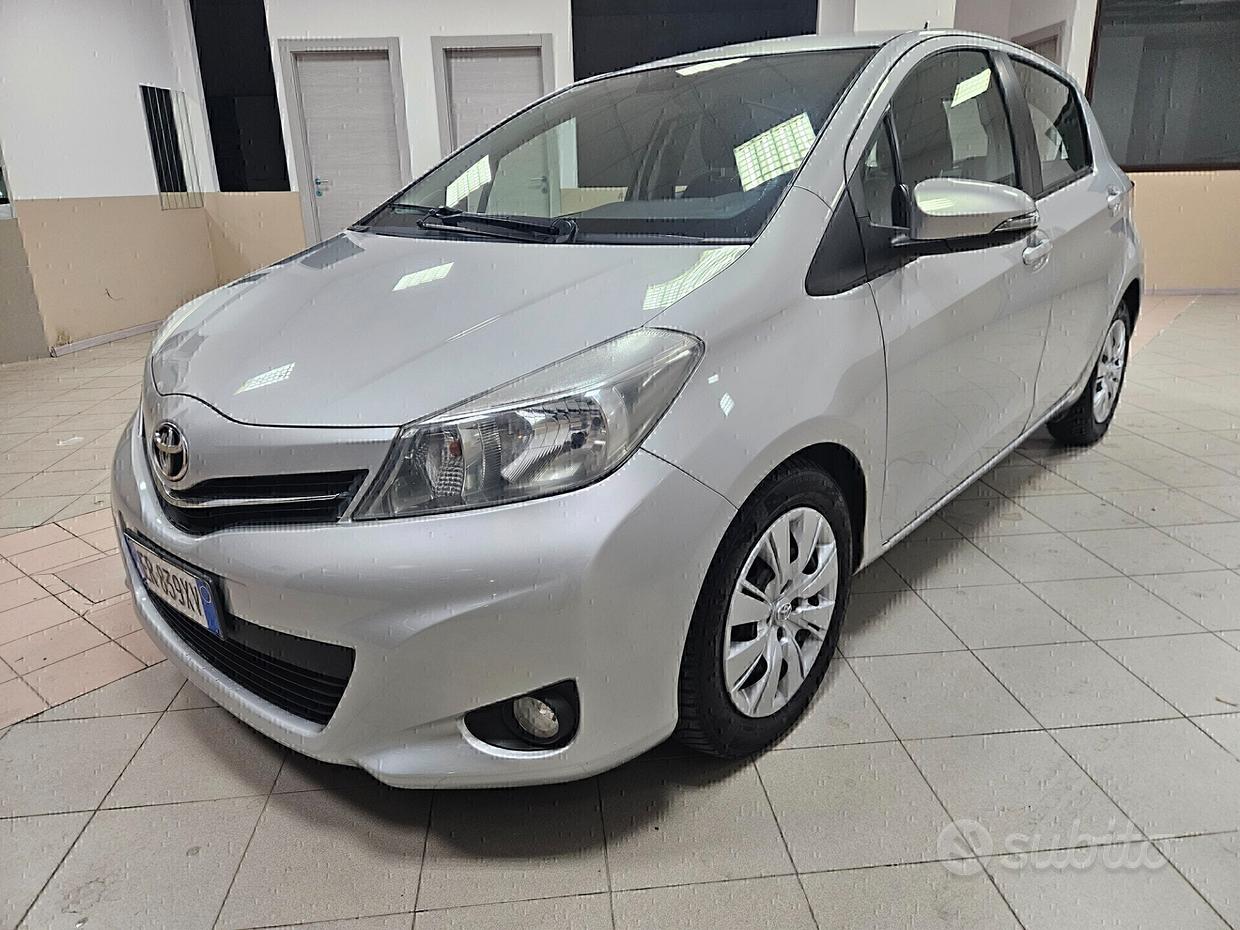 TOYOTA Yaris 3ª serie