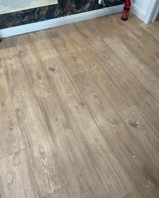 14 metri di parket laminato spesore 1,2cm