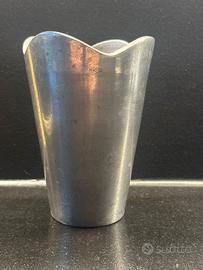 vaso in alluminio anni 80