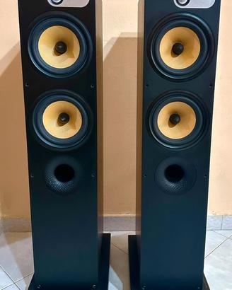 Coppia Casse Diffusori B&W 684 Black