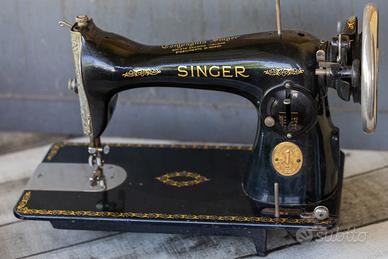 macchina da cucire Singer vintage d'epoca