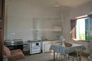 AP857 - Acquaviva appartamento di 133 mq d